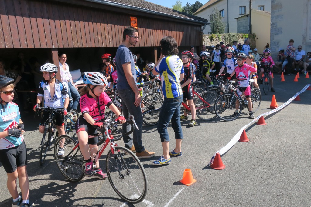 course-cycliste-st-LAURENT-D-Andenay-_13